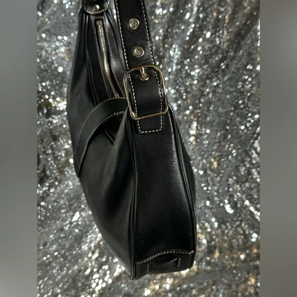 COACH Black Leather Hobo Style Shoulder Bag - Picture 5 of 17